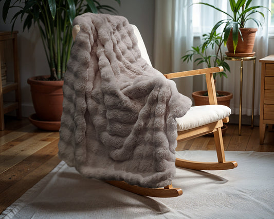 Pom konijnenbont plaid Taupe/Roze 150 x 200