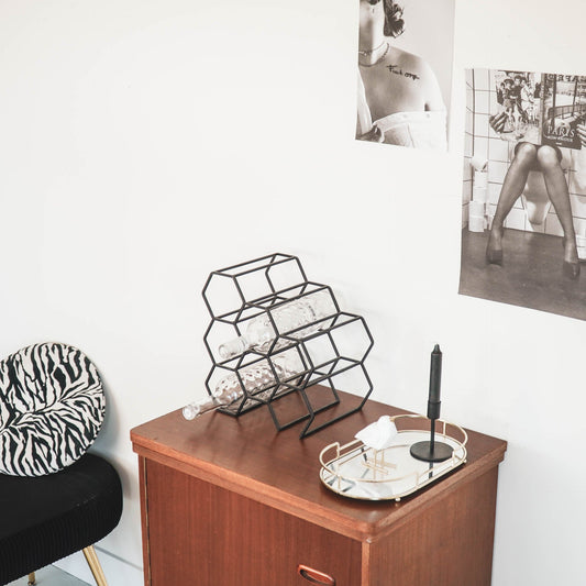 Housevitamin Wijnrek - Metaal - Zwart - 6 flessen - 28x19x29cm - Furniture > Cabinets & Storage > Wine Racks