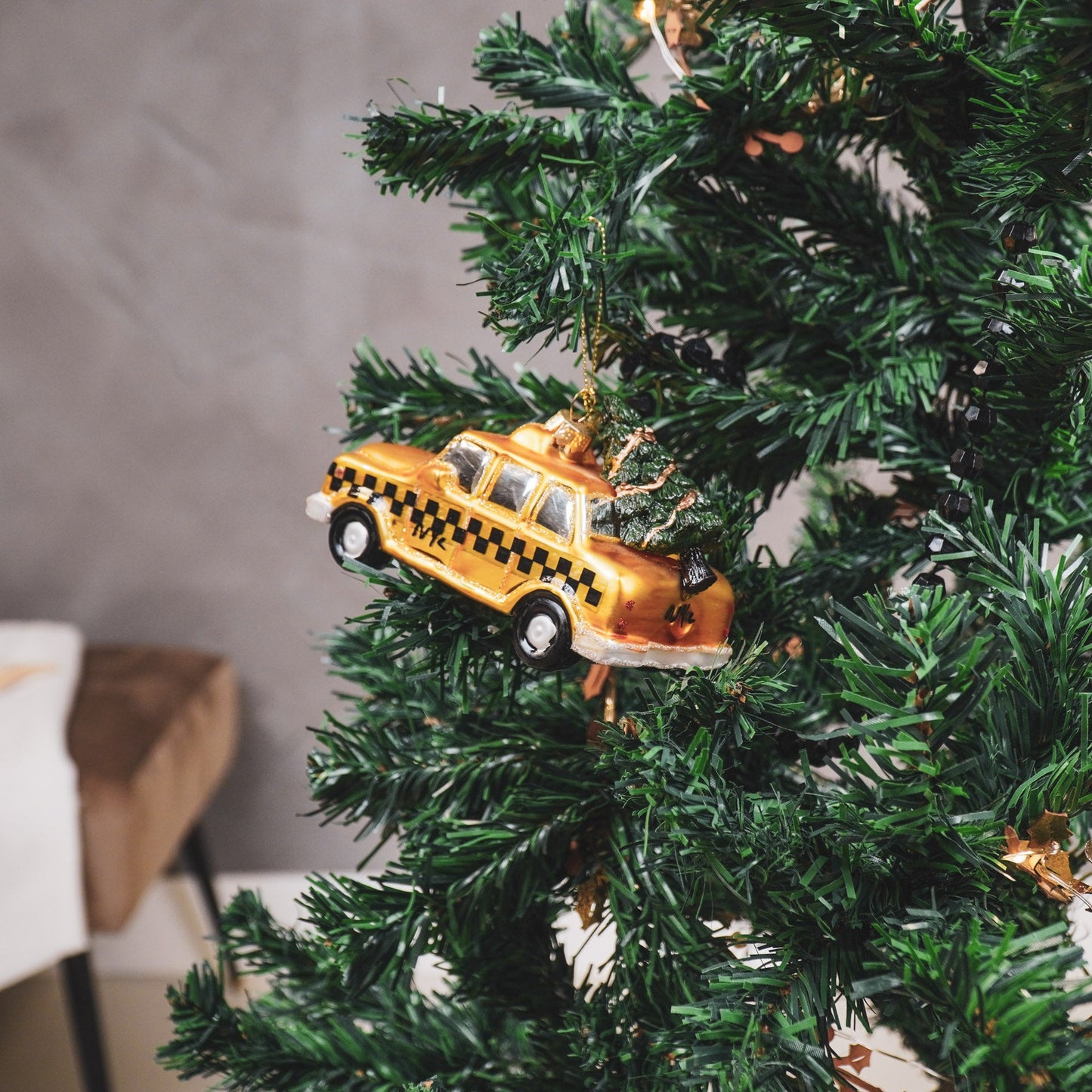 Kersthanger - Taxi - Glas - Geel - 12x6,5x7,5cm Housevitamin