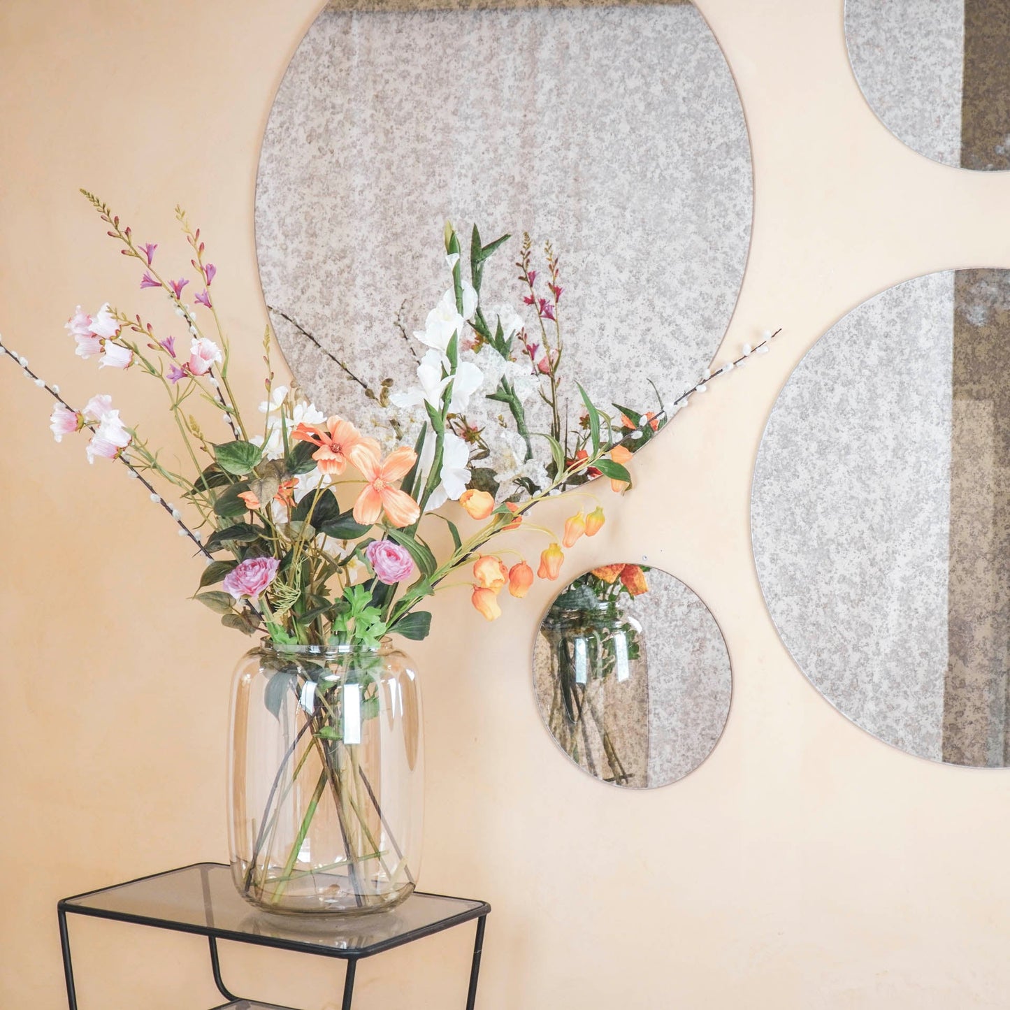 Housevitamin Housevitamin Ronde Spiegel - Rookglas - 30x1x30cm - Home & Garden > Decor > Mirrors