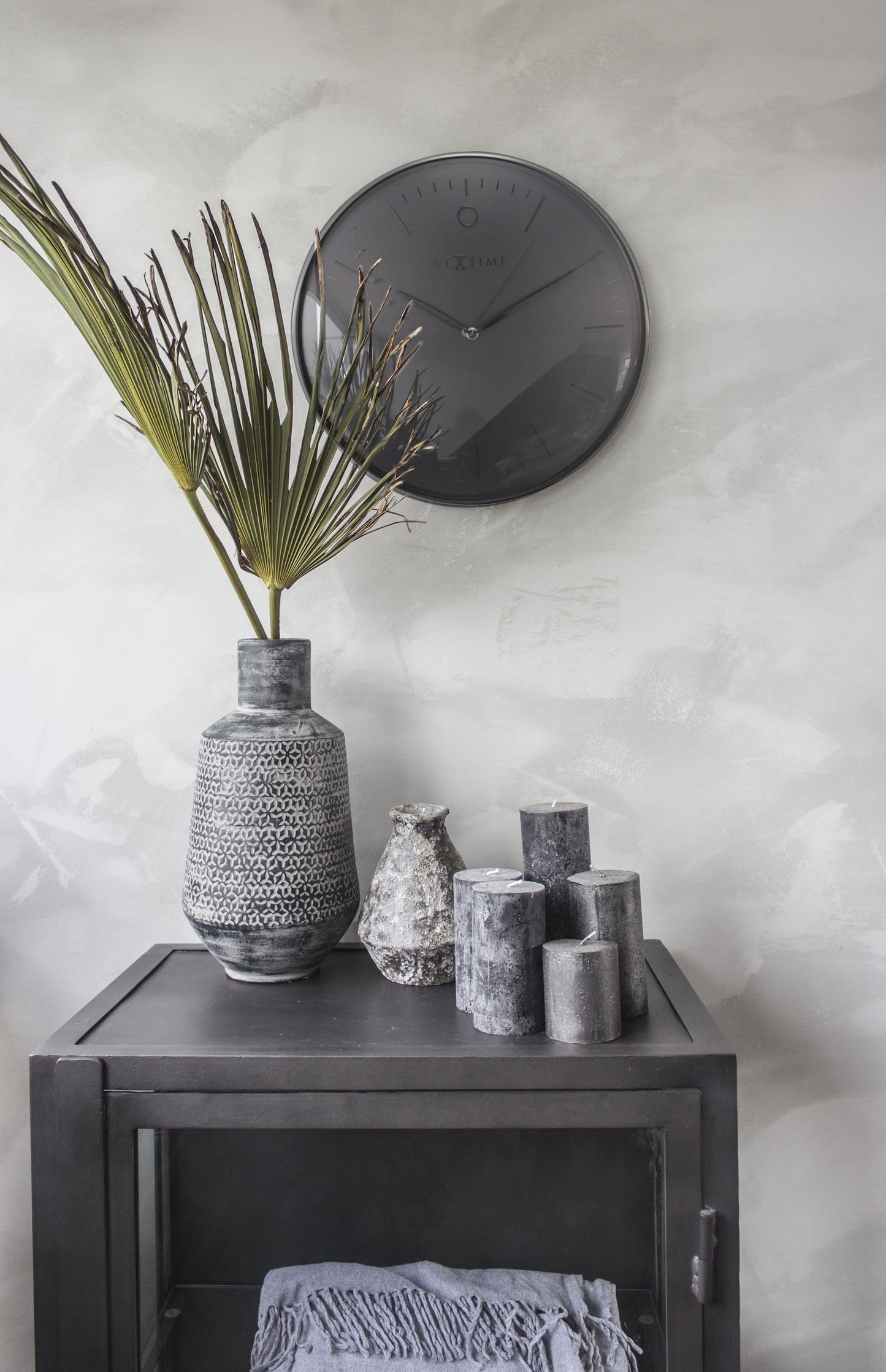 Wall clock- 40 cm - Metal - Dome shaped glass- 'Glamour' Wall clock NeXtime Clocks