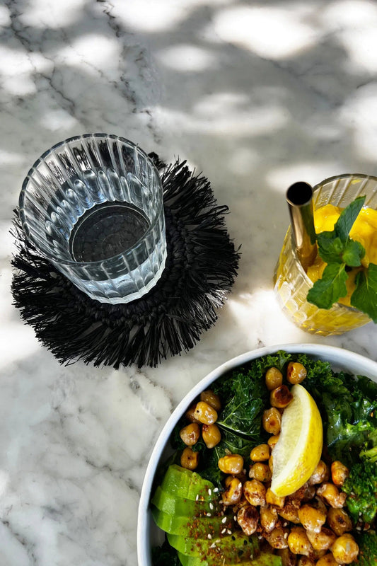 Bazar Bizar De Fringe Raffia Onderzetter - Zwart - Home & Garden > Kitchen & Dining > Tableware > Trivets onderzetter