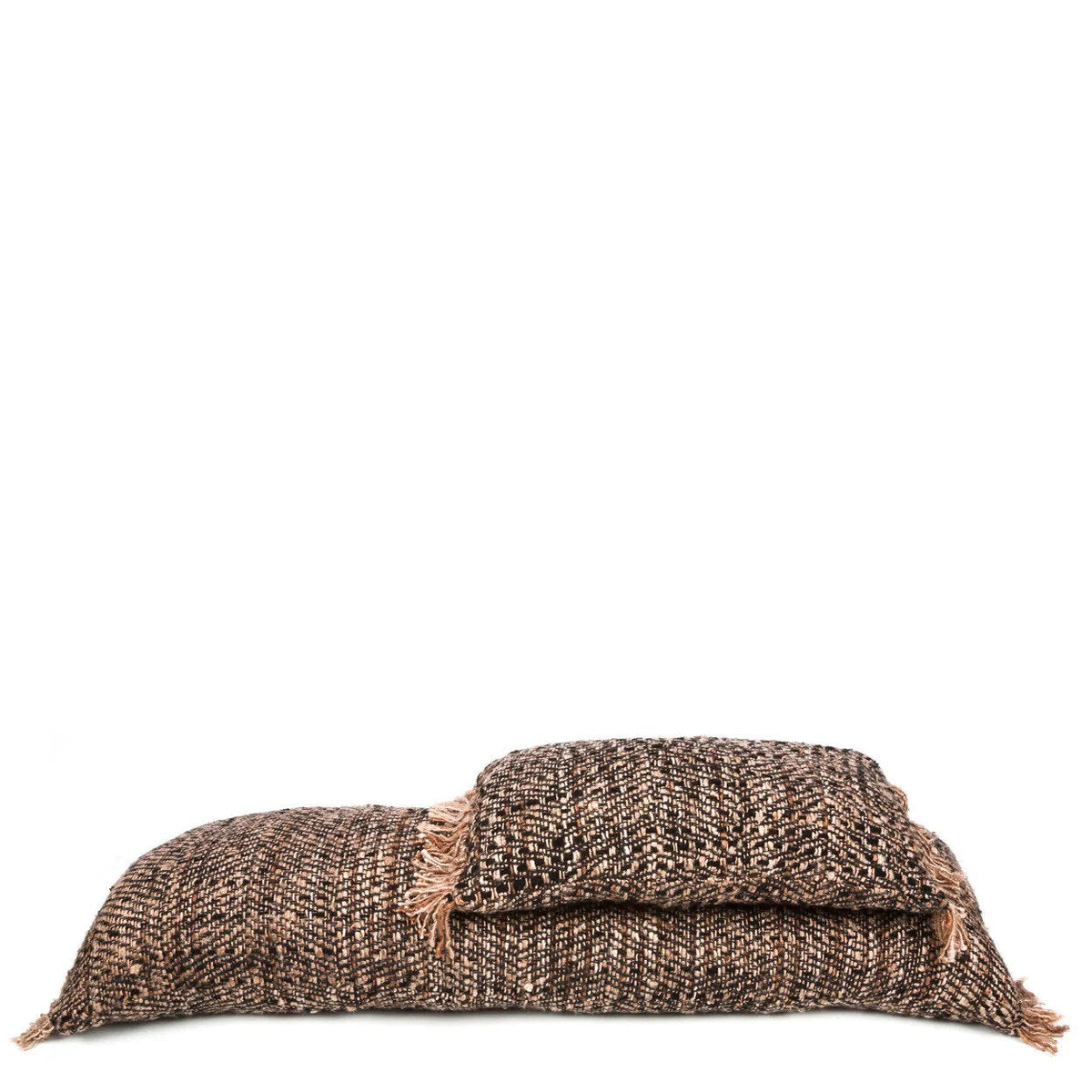 De Oh My Gee kussenhoes zwart koper, 35x100 cm, Bazar Bizar, met franjes
