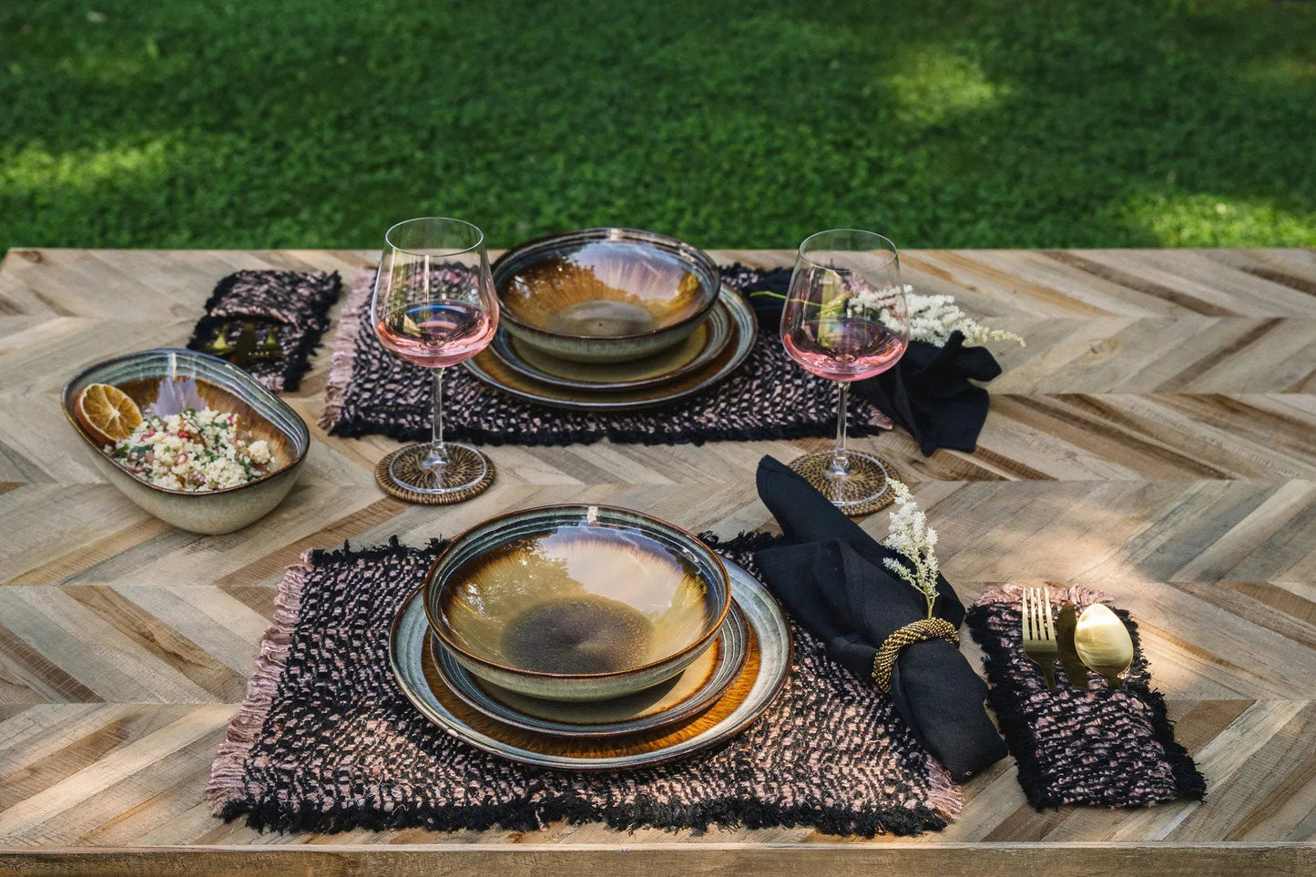 Bazar Bizar De Oh My Gee Bestekhouder - Zwart Koper - Set van 4 - Home & Garden > Household Supplies > Storage & Organization > Flatware Chests