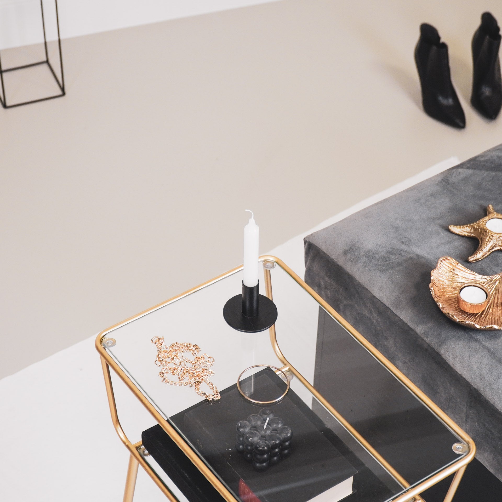 Housevitamin Kaarsenhouder - Basis - Metaal - Zwart - 8x8x6,5cm - Home & Garden > Decor > Home Fragrances > Candles