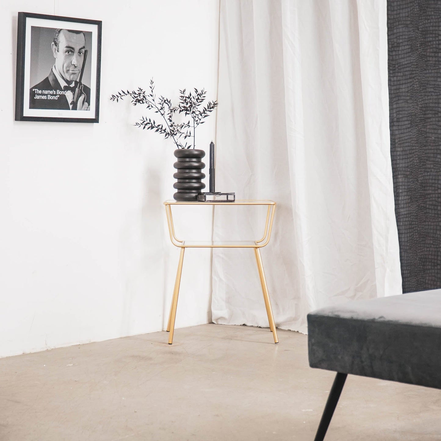 Housevitamin Bijzettafel / Nachtkastje - Metaal & Glas - Goud - 50x35x60cm - Furniture > Tables