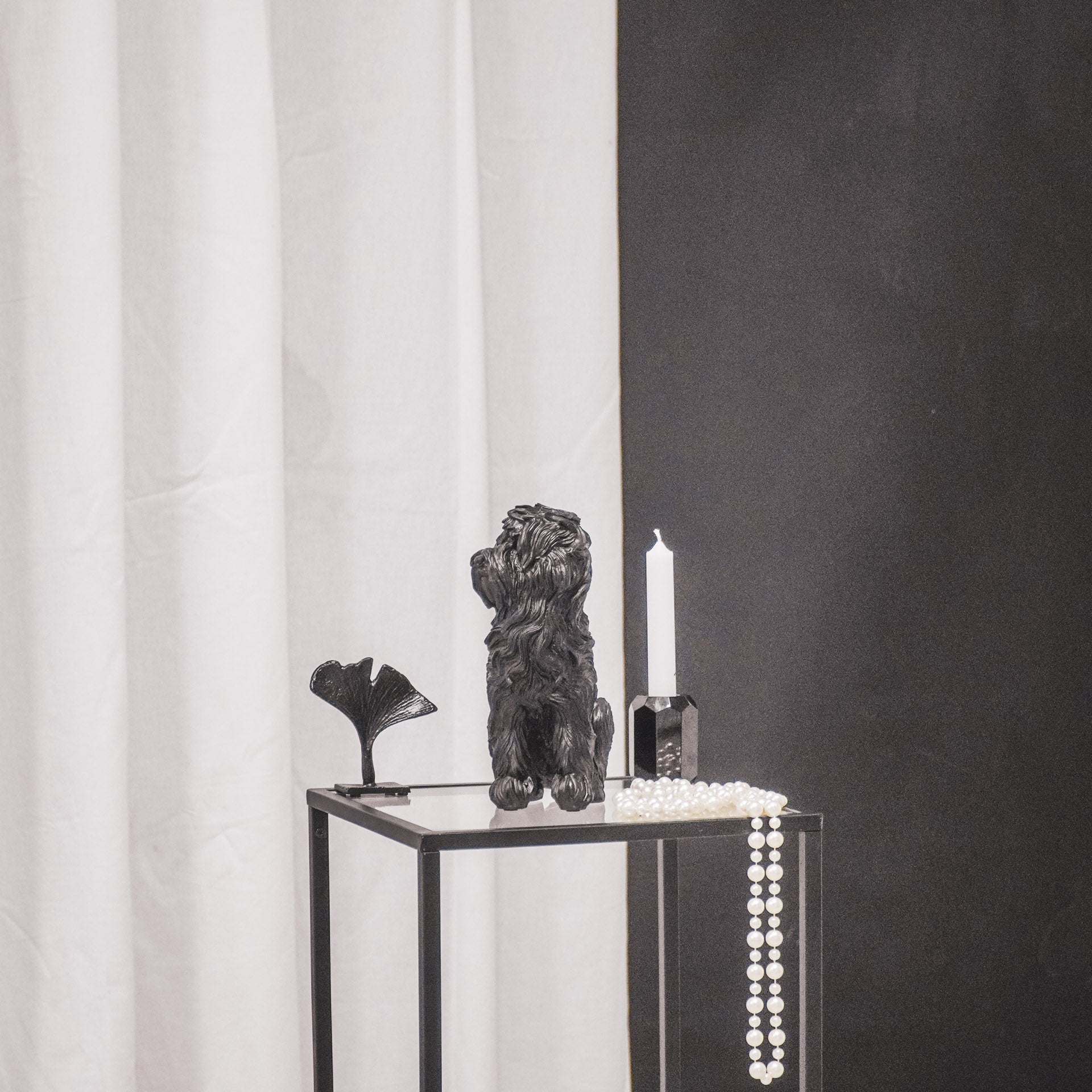 Housevitamin Ornament - Labradoodle Hond - Polyresin - Zwart - 16x23,5cm - Home & Garden > Decor