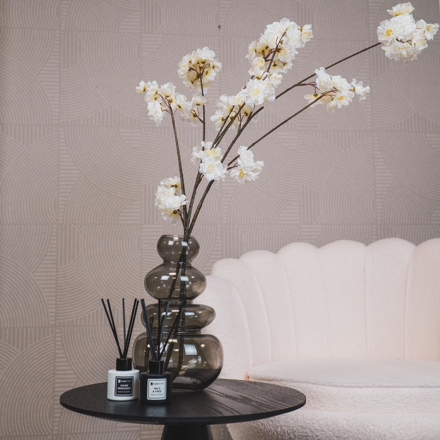 Housevitamin Vaas - Organisch - Glas - Rookachtig - 16x14x27cm - Home & Garden > Decor > Vases