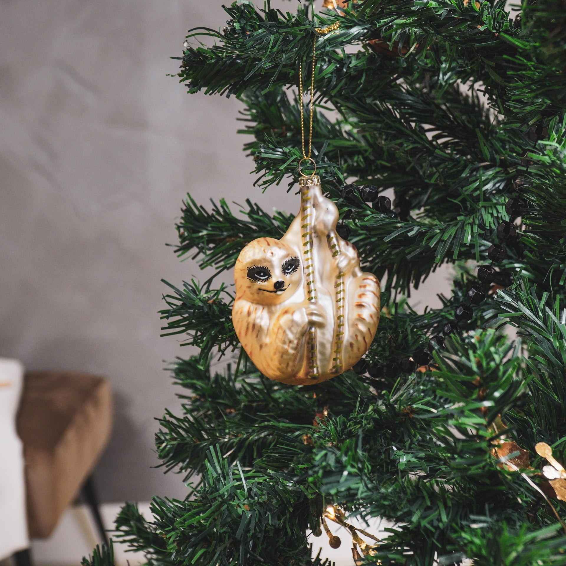 Kersthanger - Luiaard - Glas - Geel - 9x5x11cm Housevitamin