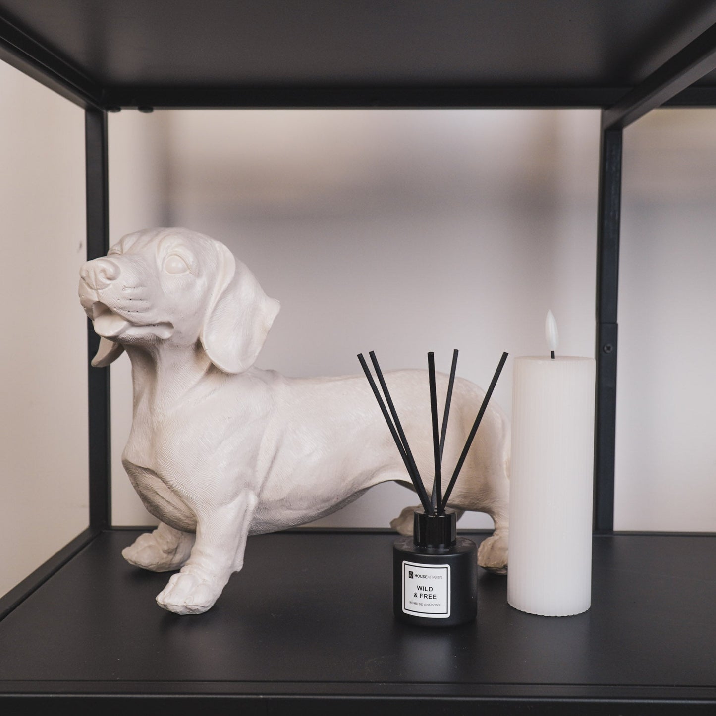 Housevitamin Ornament - Hond met hengels - Polyresin - Beige - 20x8x15cm - Home & Garden > Decor