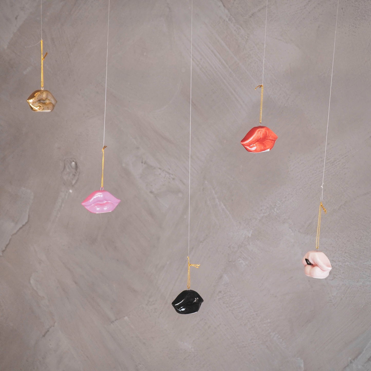 Kersthanger - Lip - Keramiek - Goud - 6,5x2x4cm Housevitamin