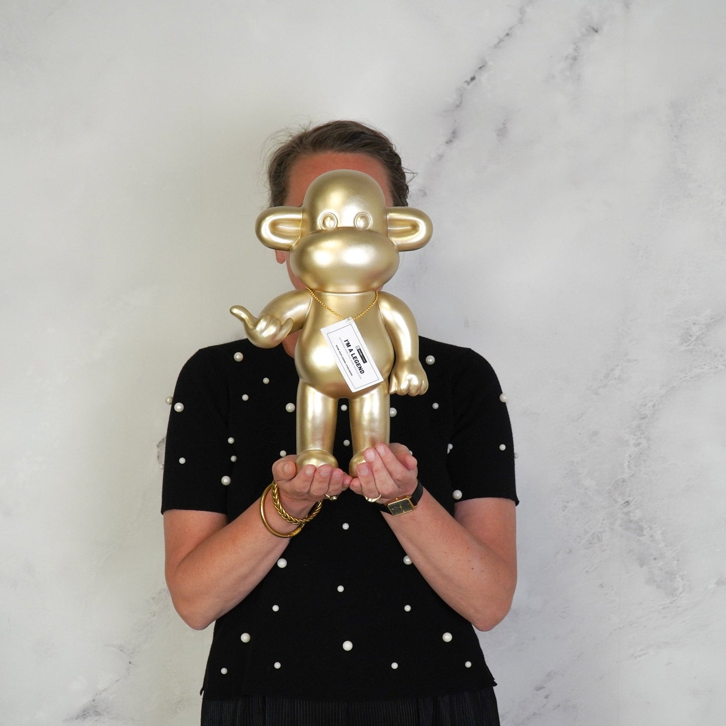 Ornament - Hang loose Aap Beeld 'The Legend' - Polyresin - Goud - 20,5x13,5x35cm Housevitamin Shop