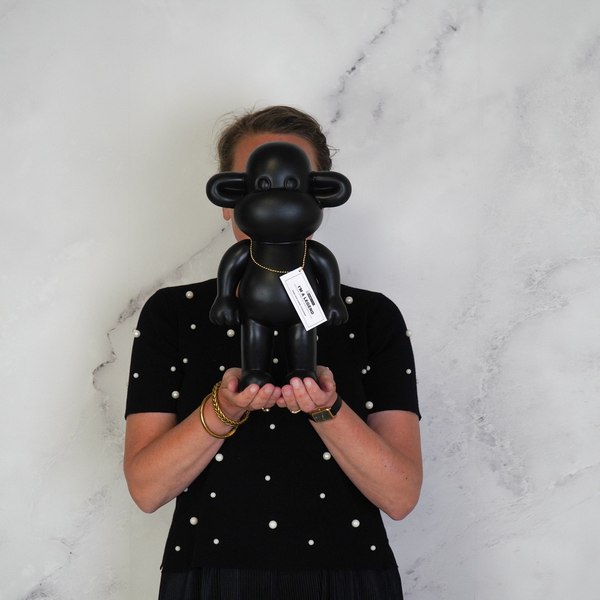 Ornament - Aap Beeld 'The Legend' - Polyresin - Zwart - 20,5x13,5x35cm Housevitamin Shop