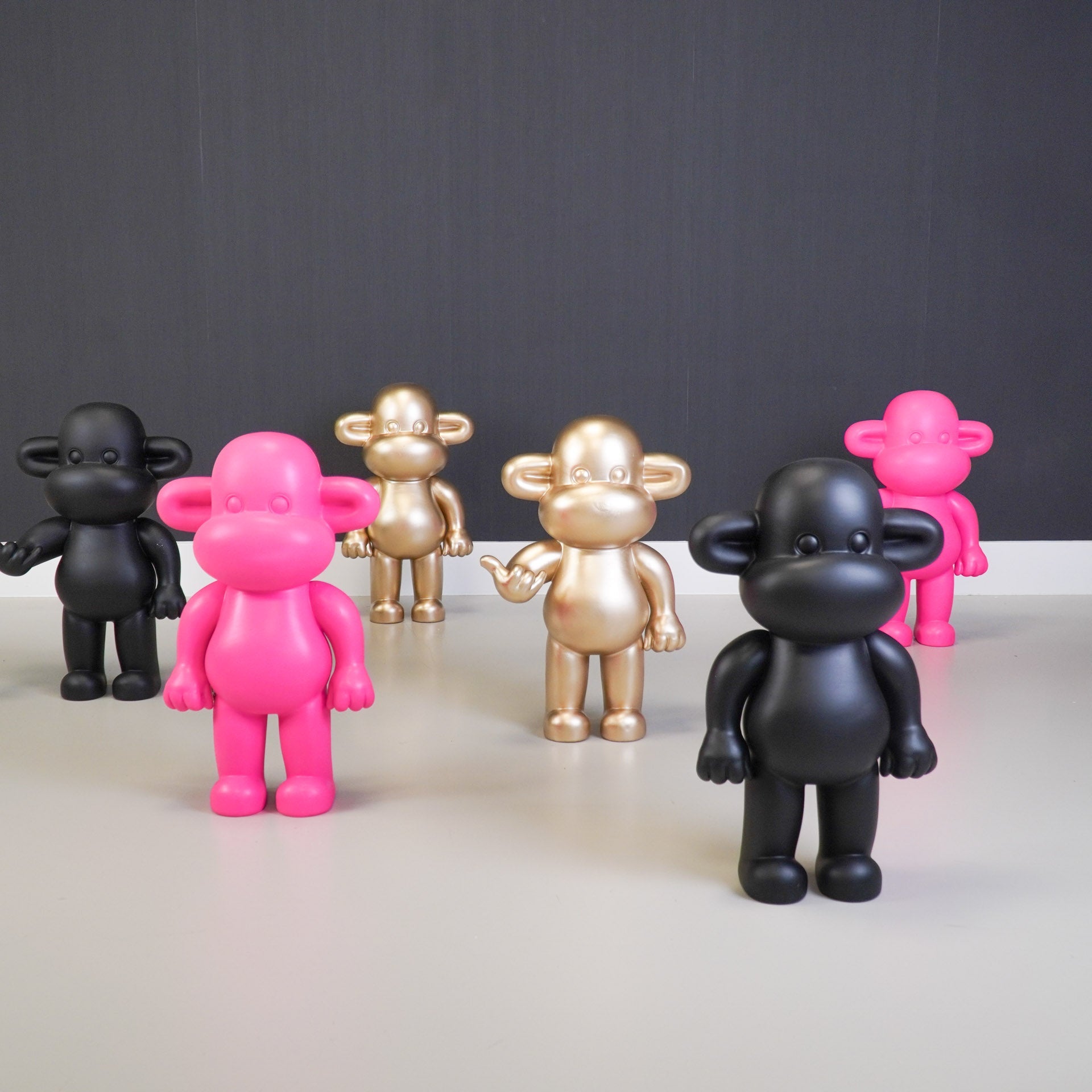 Ornament - Aap Beeld 'The Legend' - Polyresin - Goud - 33x21x50cm Housevitamin Shop