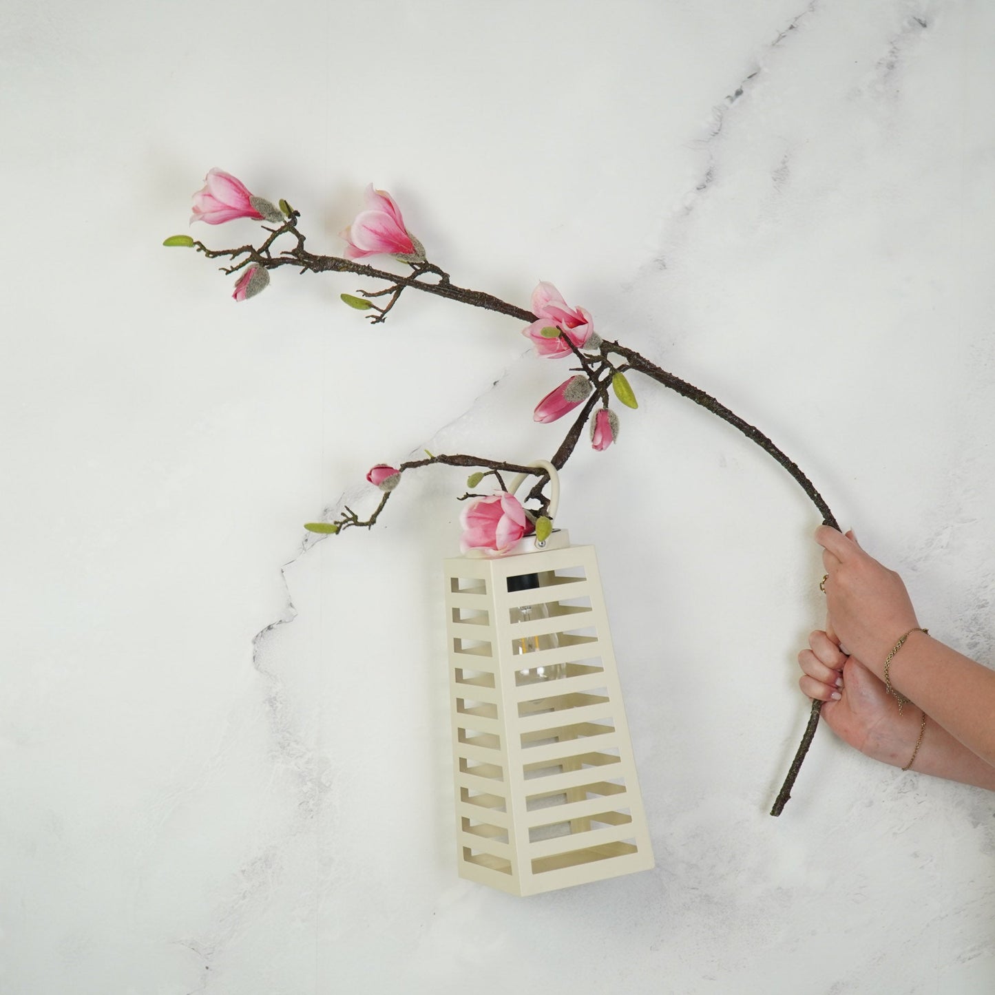 Lamp - Lantaarn - Zonne-energie - Metaal - Zandkleurig - 14x32,5cm Housevitamin