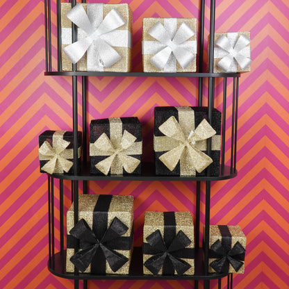 Kerst Led Lamp - Cadeau Set van 3 - Kunststof - Goud/Zwart - 15cm/20cm/25cm Housevitamin Shop