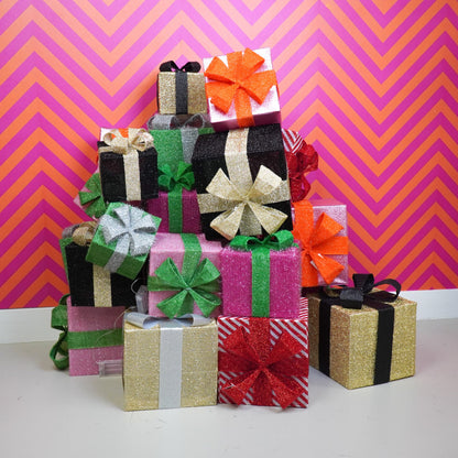 Kerst Led Lamp - Cadeau Set van 3 - Kunststof - Zwart/Goud- 15cm/20cm/25cm Housevitamin Shop