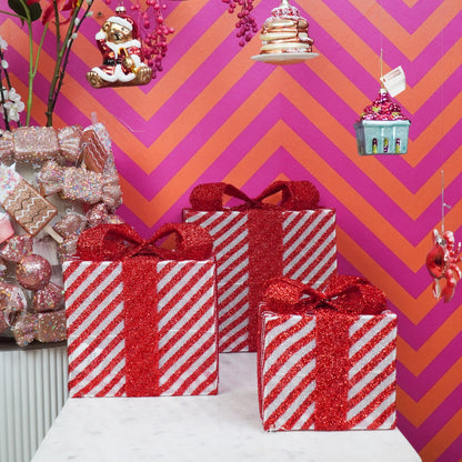 Kerst Led Lamp - Cadeau Set van 3 - Kunststof - Rood/Wit - 15cm/20cm/25cm Housevitamin Shop