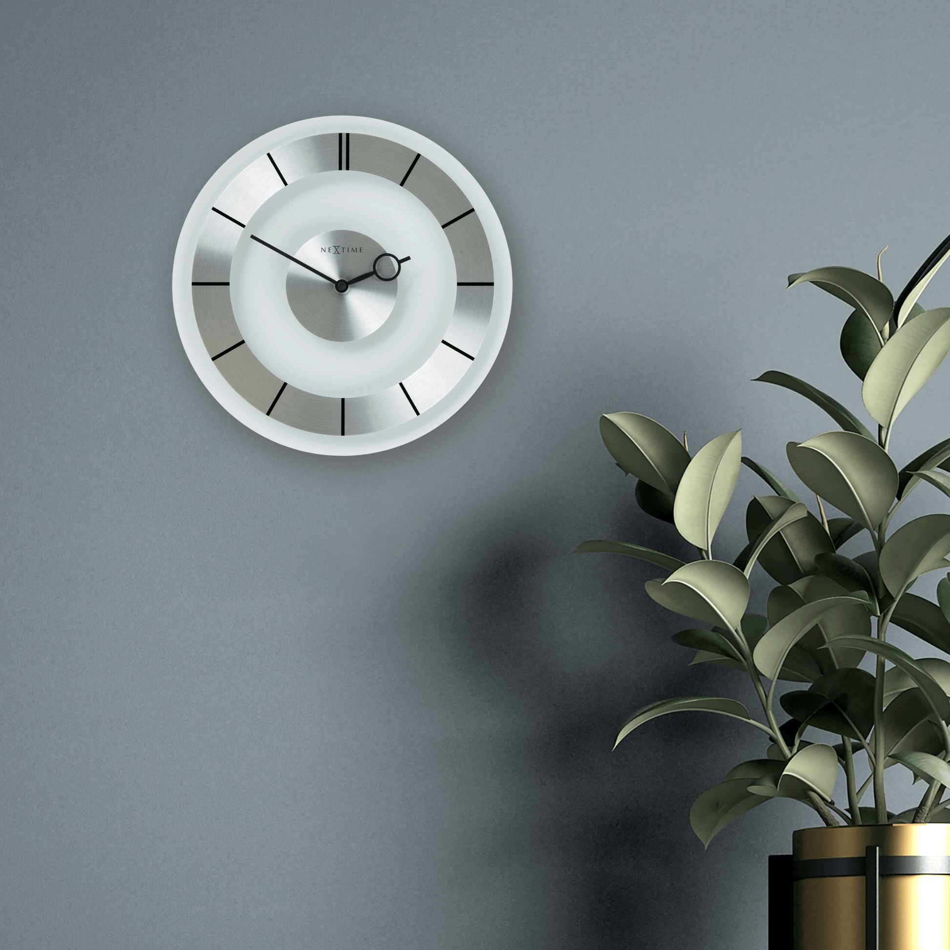 Wall clock - 31 cm - Metal - Glass - 'Retro' Wall clock NeXtime Clocks