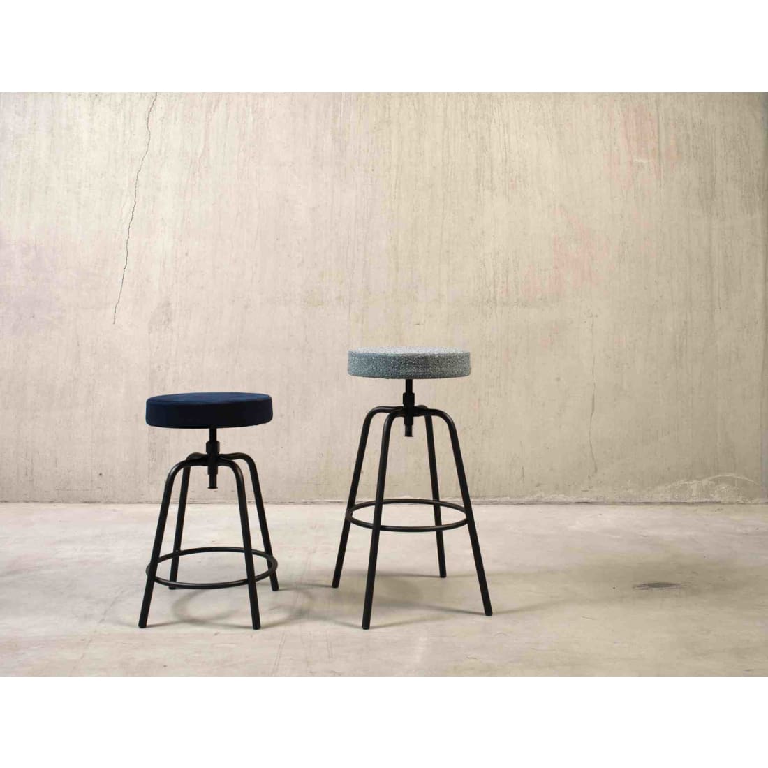 Workliving Werkwoonkruk Laag Rond - Society Boucle Mosterd - Furniture > Chairs