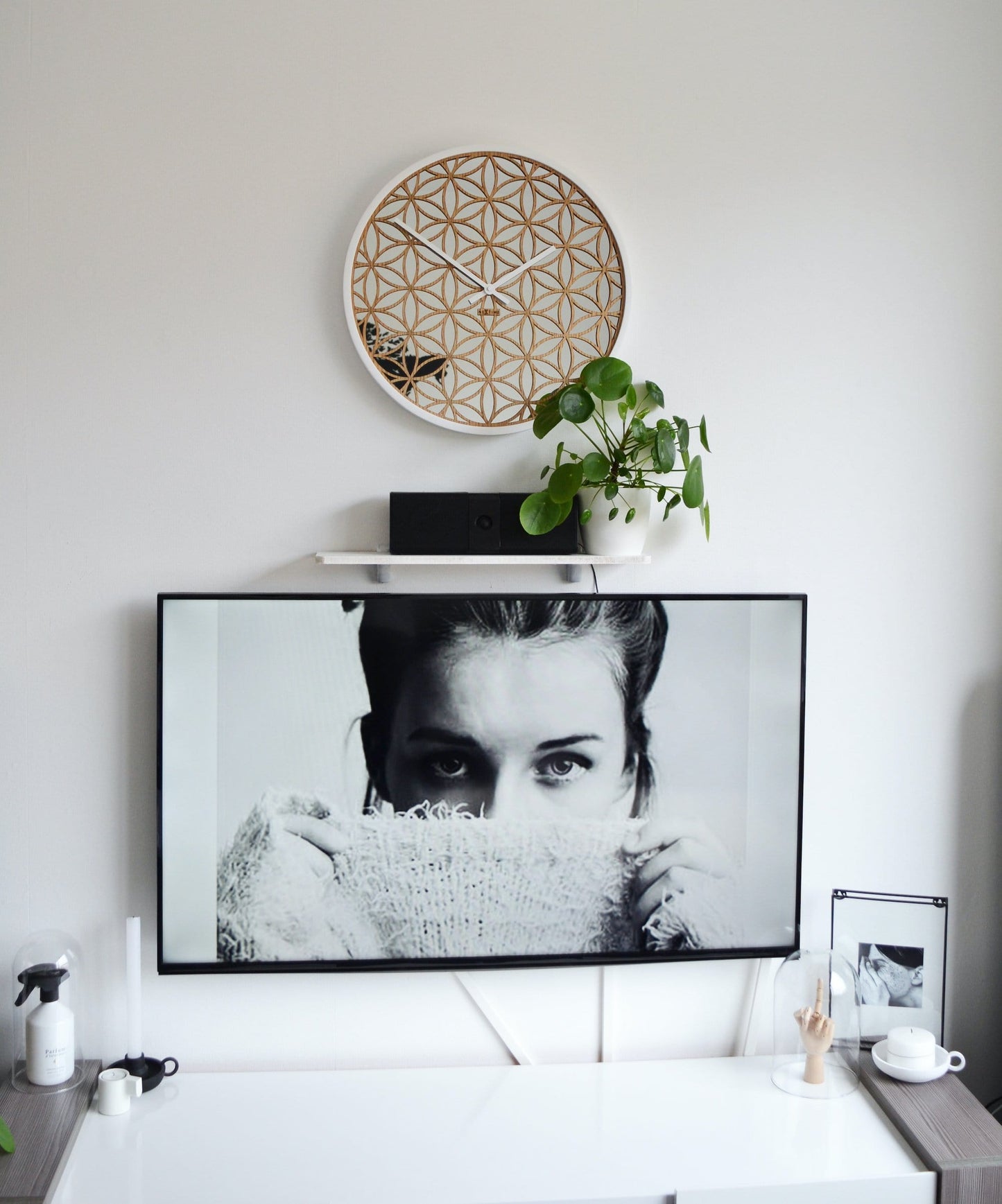 Wall clock - 50 cm - Wood/Mirror - 'Bella Mirror' Wall clock NeXtime Clocks