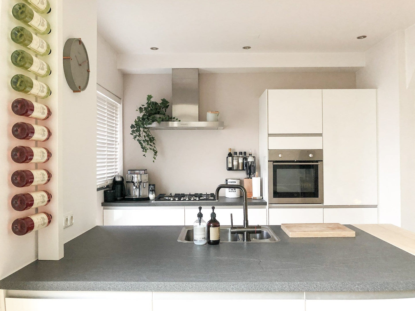 Wall clock - 32 cm - Concrete - 'Mohawk Wall' Wall clock NeXtime Clocks