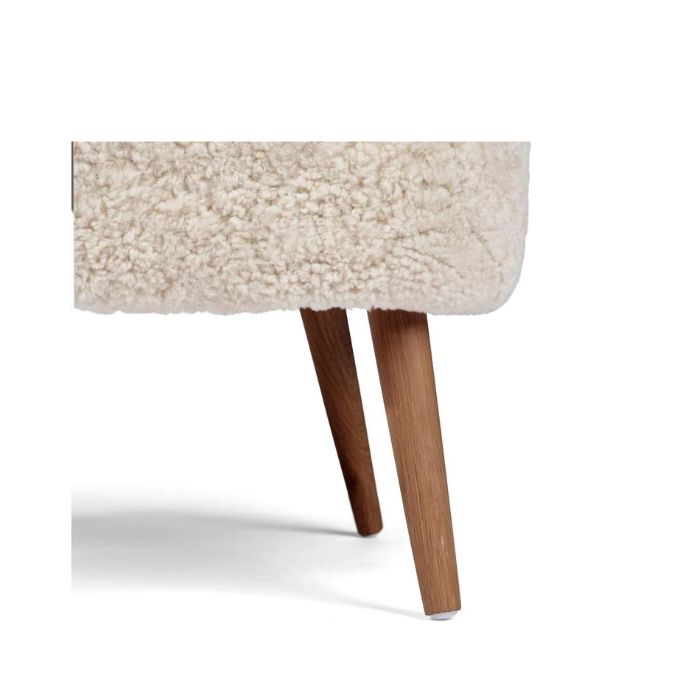 Sheepskin Lounge Chair with Short Hair Wool