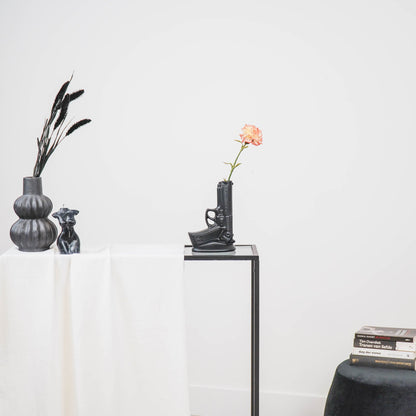 Housevitamin Vaas - Geweer - Keramiek - Zwart - 15x9x23cm - Home & Garden > Decor > Vases