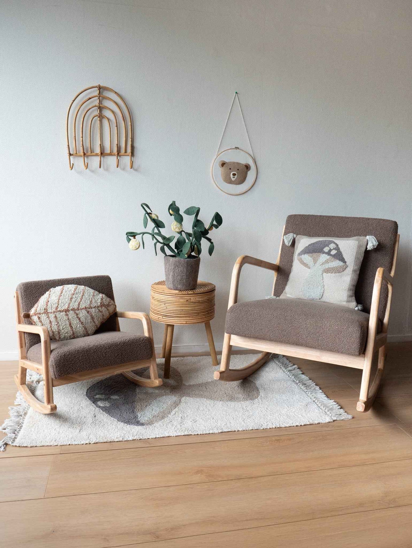 Kidsdepot schommelstoel Aiden - taupe