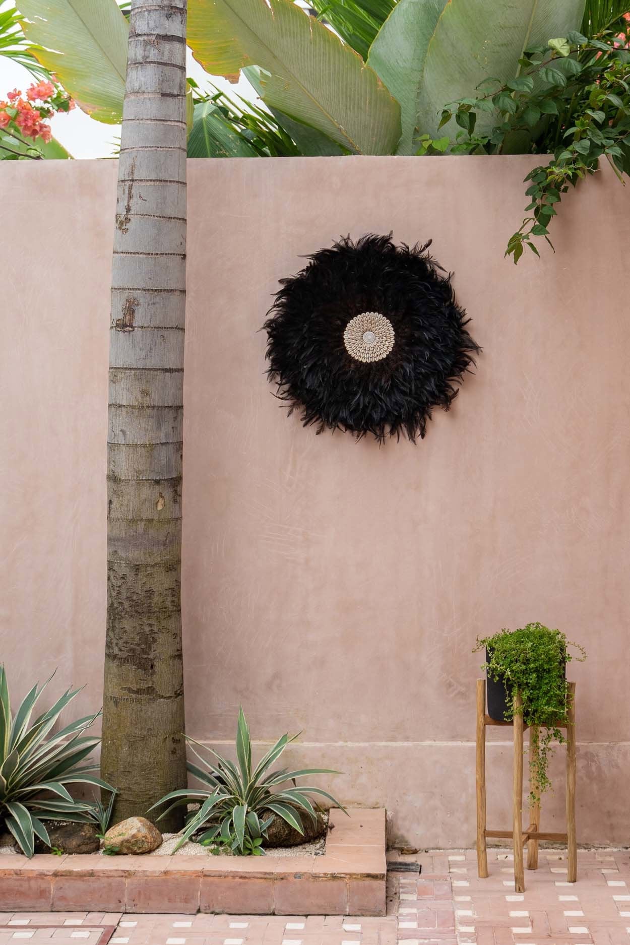 Bazar Bizar De Coastal Juju Muurdecoratie - Zwart - L - Home & Garden > Decor