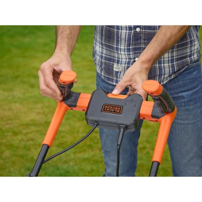 BLACK &amp; DECKER Trimmer 34cm 1400W - Handle BEMW461BH