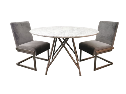 Modus Furniture International Ronde eettafel van koraal in marmer en geborsteld roestvrij staal. -