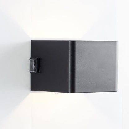 Magnetic outdoor wall lamp - ISEO - BRILLIANT - Rechargeable - Black - LED - Sensor 