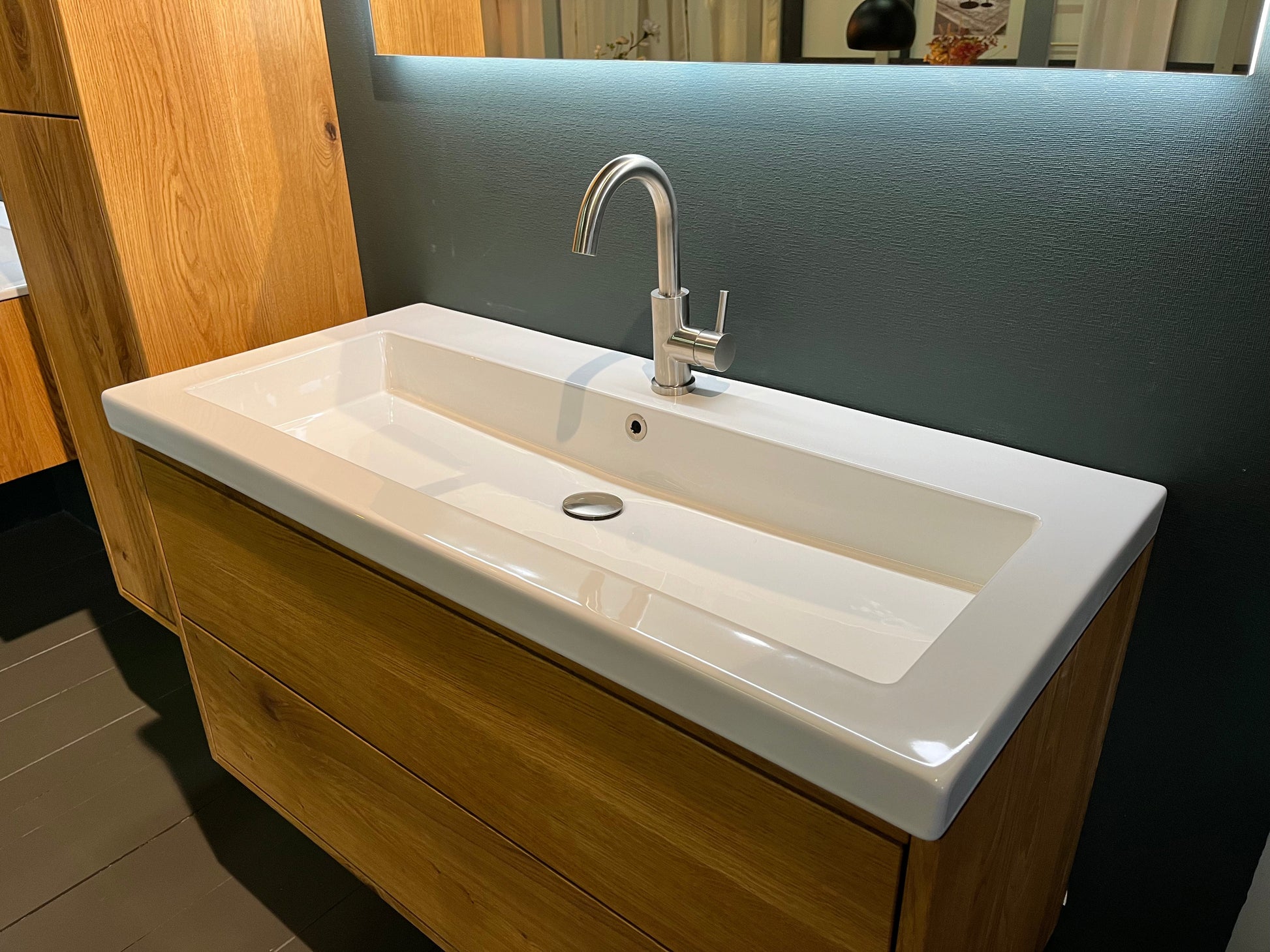 Badkamermeubel Silence 100 Cm In Eiken Of Noten Met Twee Lades Badkamermeubel DroomHout