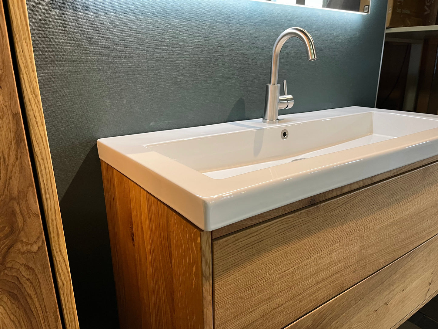 Badkamermeubel Silence 100 Cm In Eiken Of Noten Met Twee Lades Badkamermeubel DroomHout