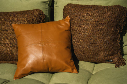Bazar Bizar De Oh My Gee Kussenhoes - Bruin - 40x40 - Home & Garden > Decor > Throw Pillows
