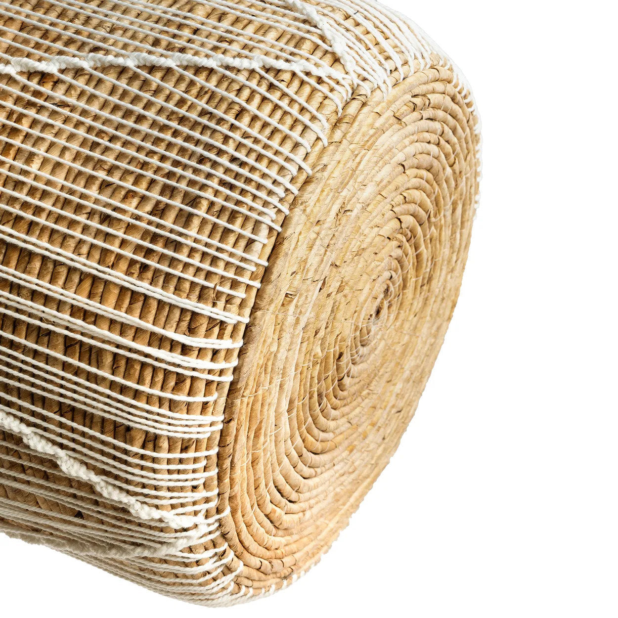 Bazar Bizar De Rechte Gestikte Macramé Mand - M - Home & Garden > Decor > Baskets