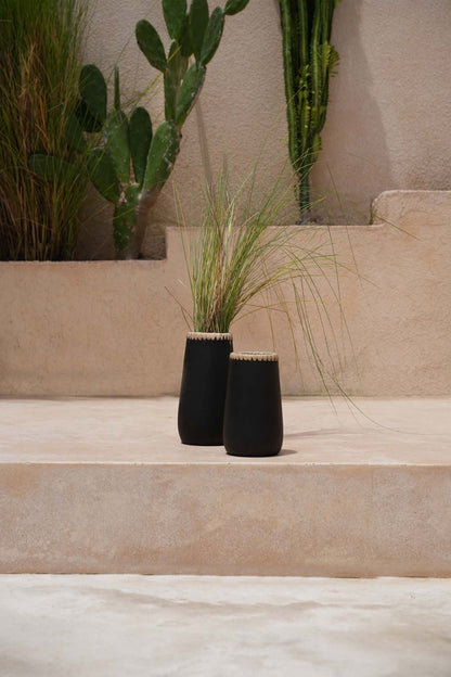 Die Cunning Vase - Schwarz Natur - L