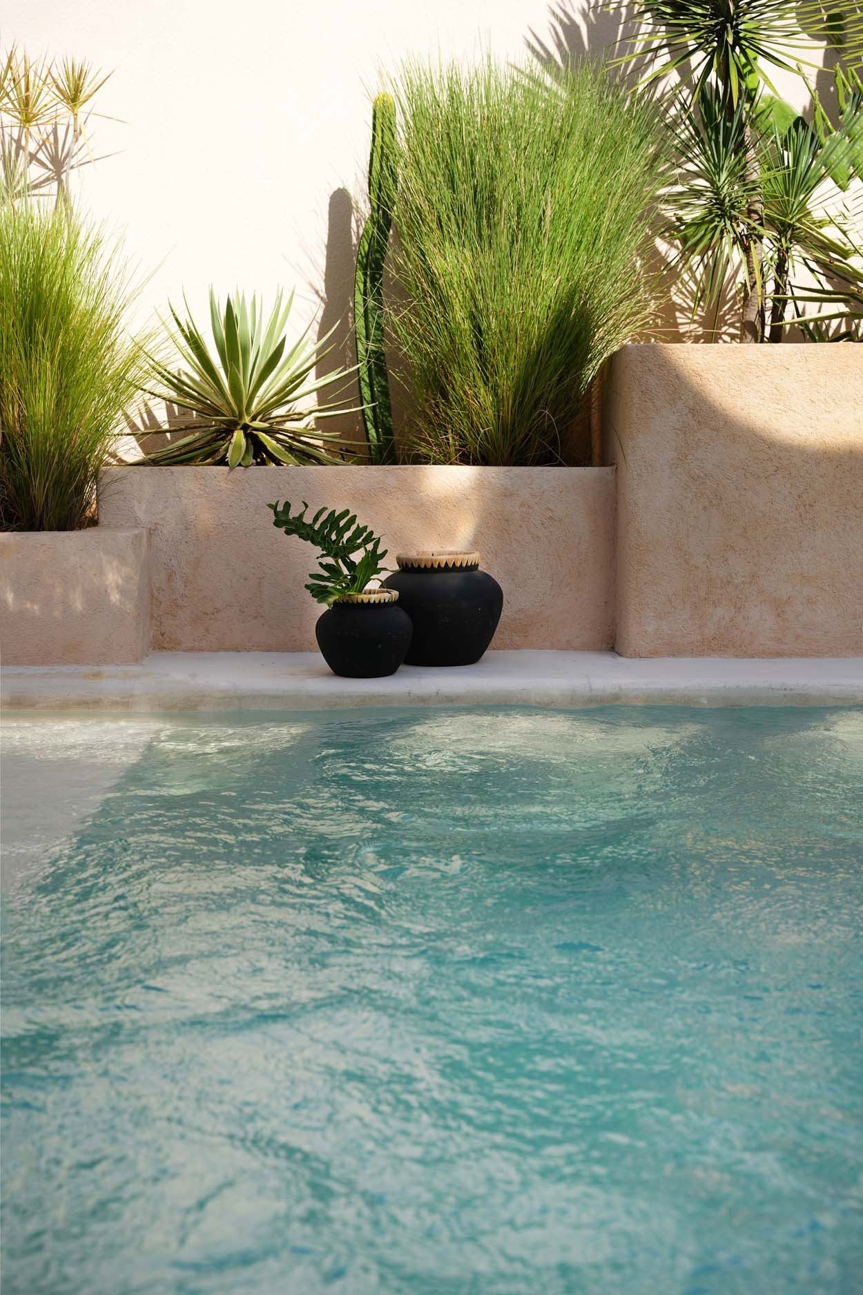 Bazar Bizar De Styly Vaas - Zwart Natuurlijk - L - Home & Garden > Decor > Vases