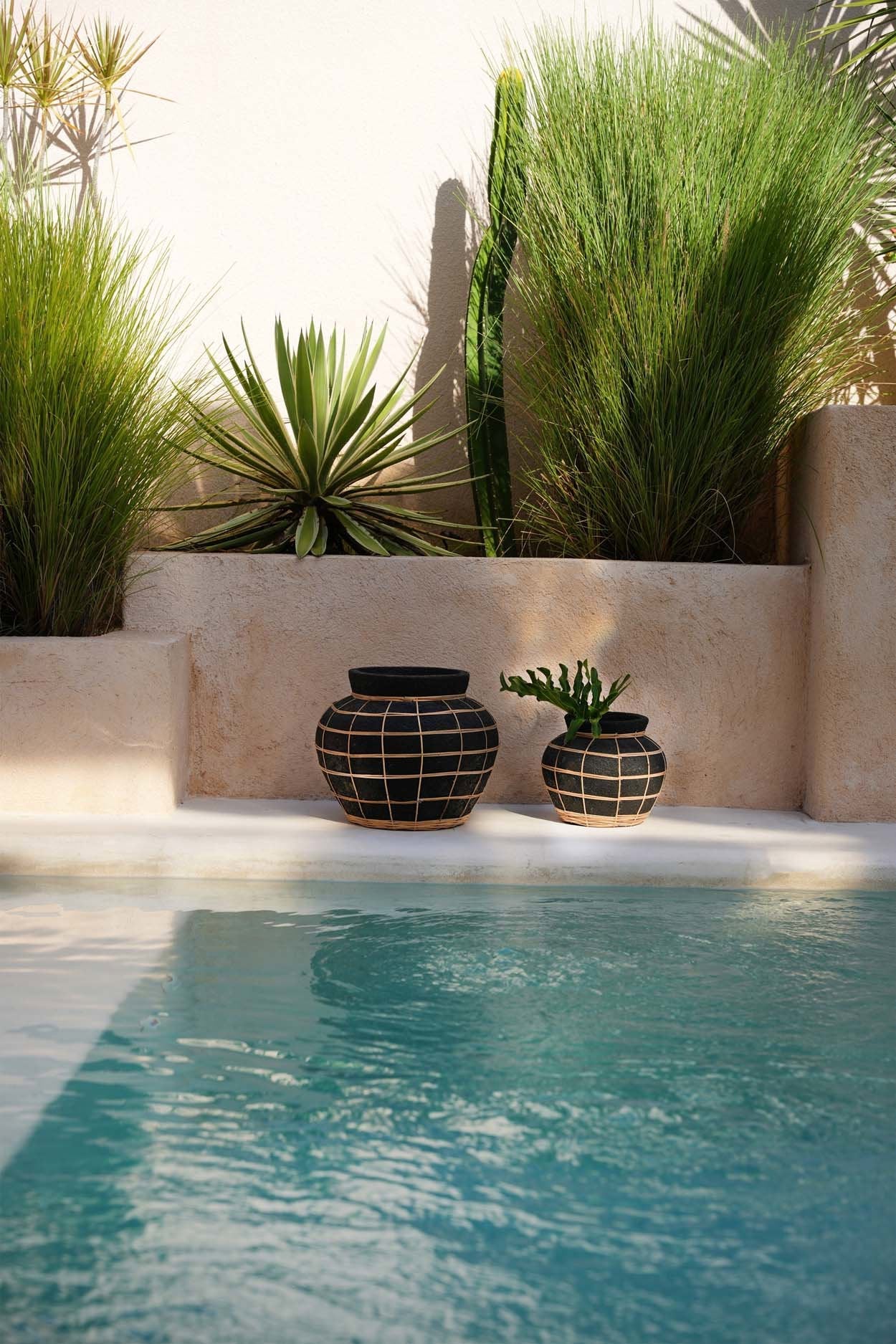 Bazar Bizar De Buikvaas - Zwart Natuurlijk - S - Home & Garden > Decor > Vases