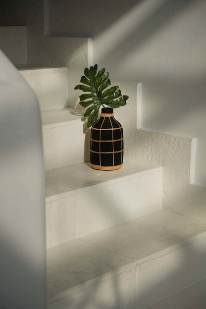 Bazar Bizar De Whoopy Vaas - Zwart Natuurlijk - M - Home & Garden > Decor > Vases