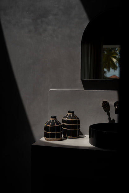 Bazar Bizar De Whoopy Vaas - Zwart Natuurlijk - M - Home & Garden > Decor > Vases