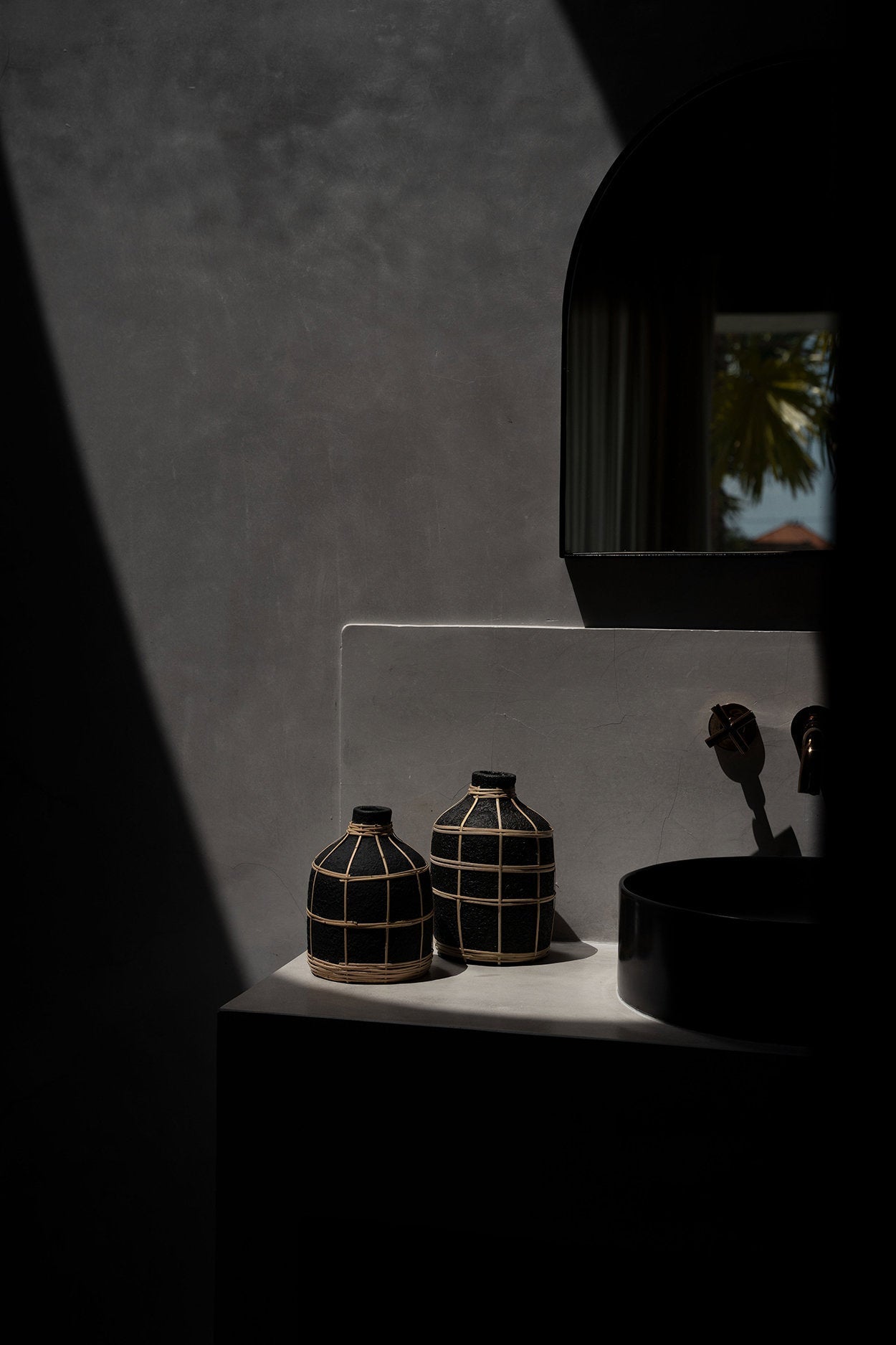 Bazar Bizar De Whoopy Vaas - Zwart Natuurlijk - S - Home & Garden > Decor > Vases