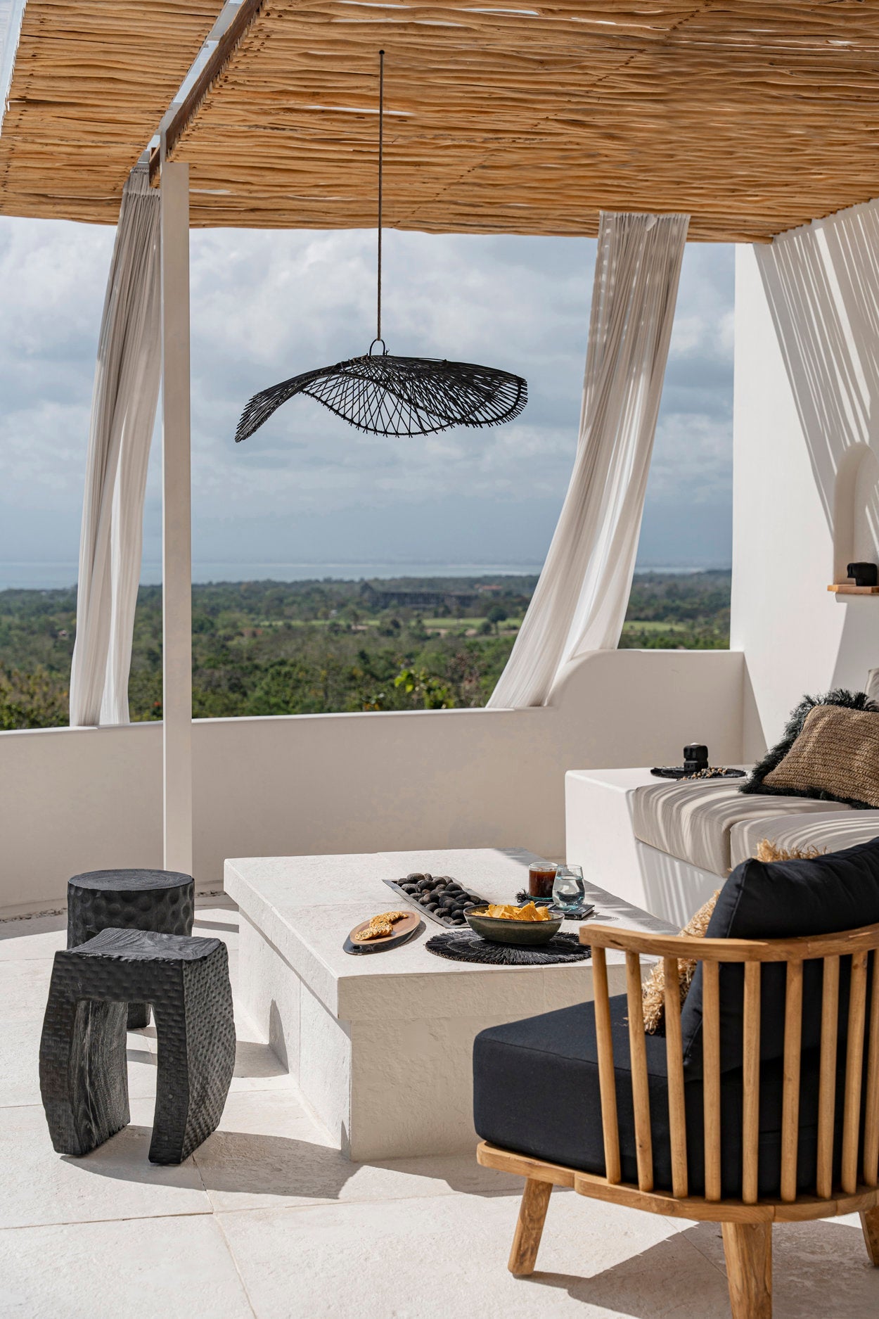 Bazar Bizar De Montano Kruk - Zwart - Furniture > Tables