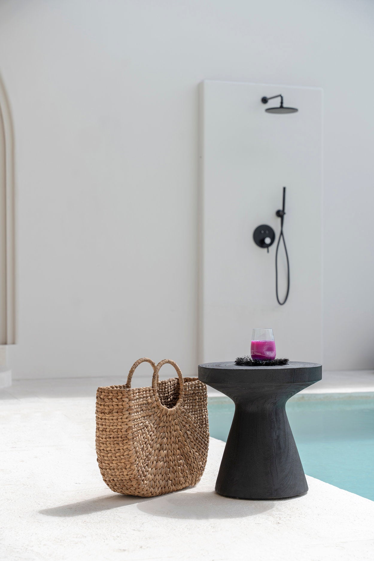 Bazar Bizar De Zwaartekracht Bijzettafel - Zwart -