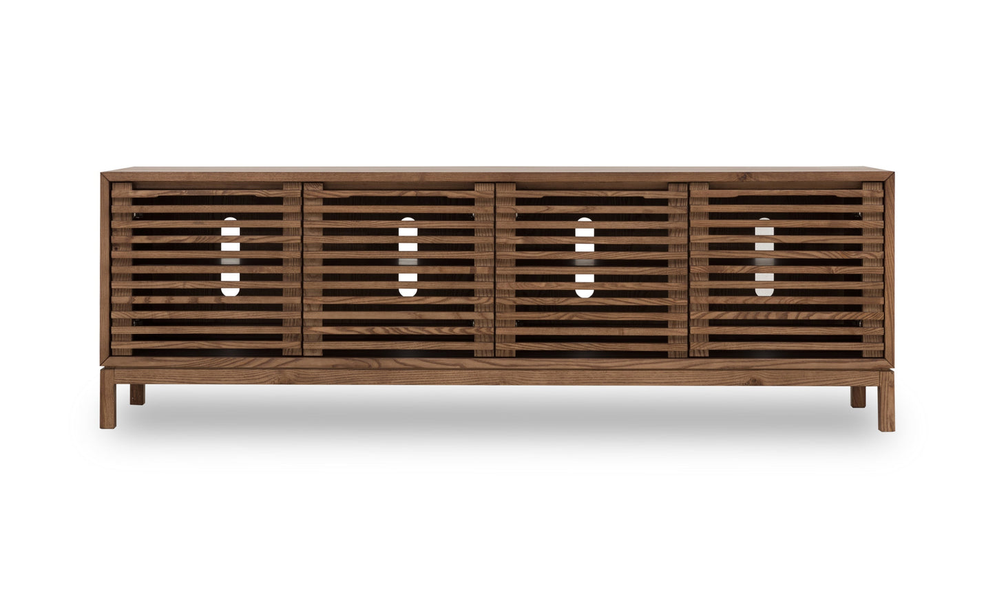 Modus Furniture International Tanner Vierdeurs mediameubel van essenhout in Roux. -