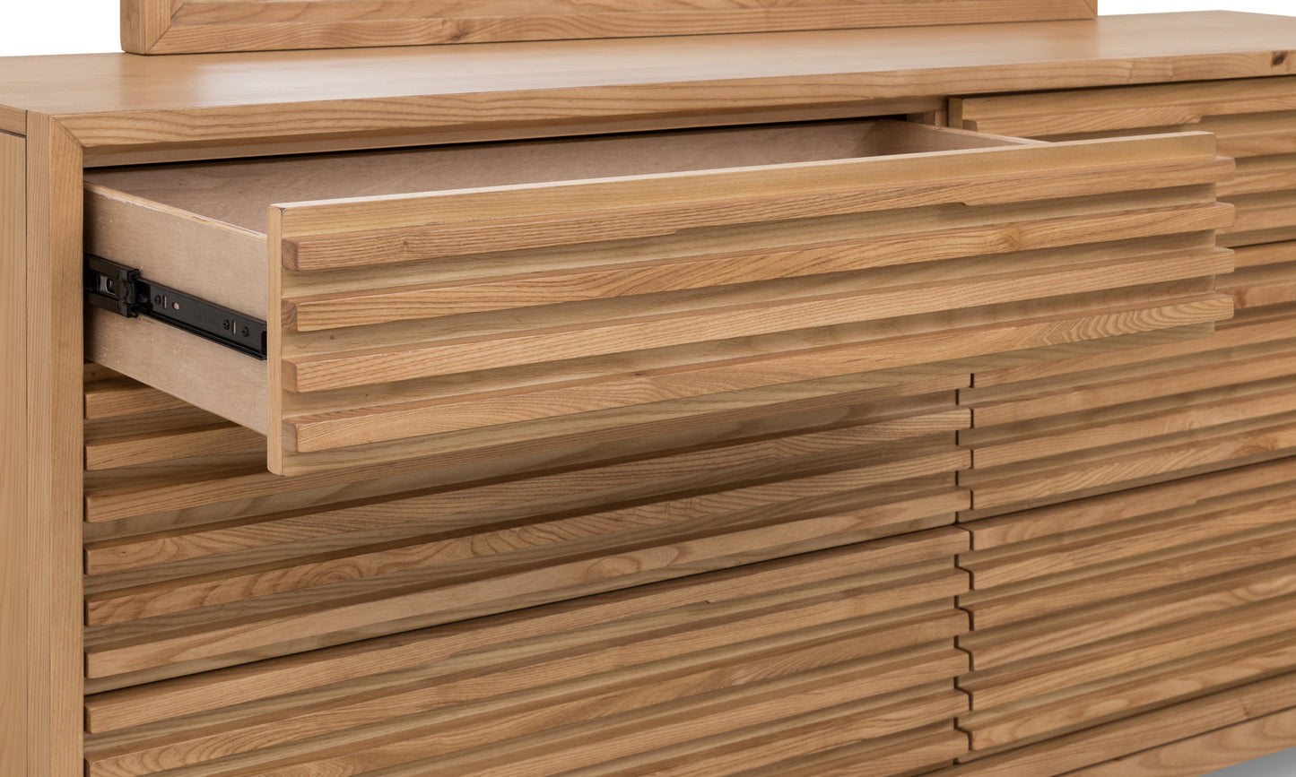 Modus Furniture International Tanner Zes Laden As Houten Dressoir in Vlasachtig -