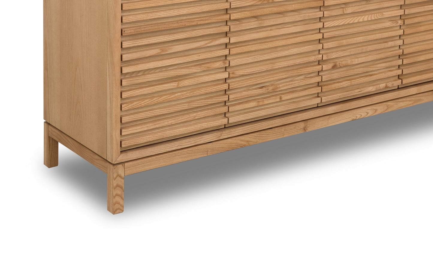 Modus Furniture International Tanner Vier Deurs Dressoir in Vlasachtig -