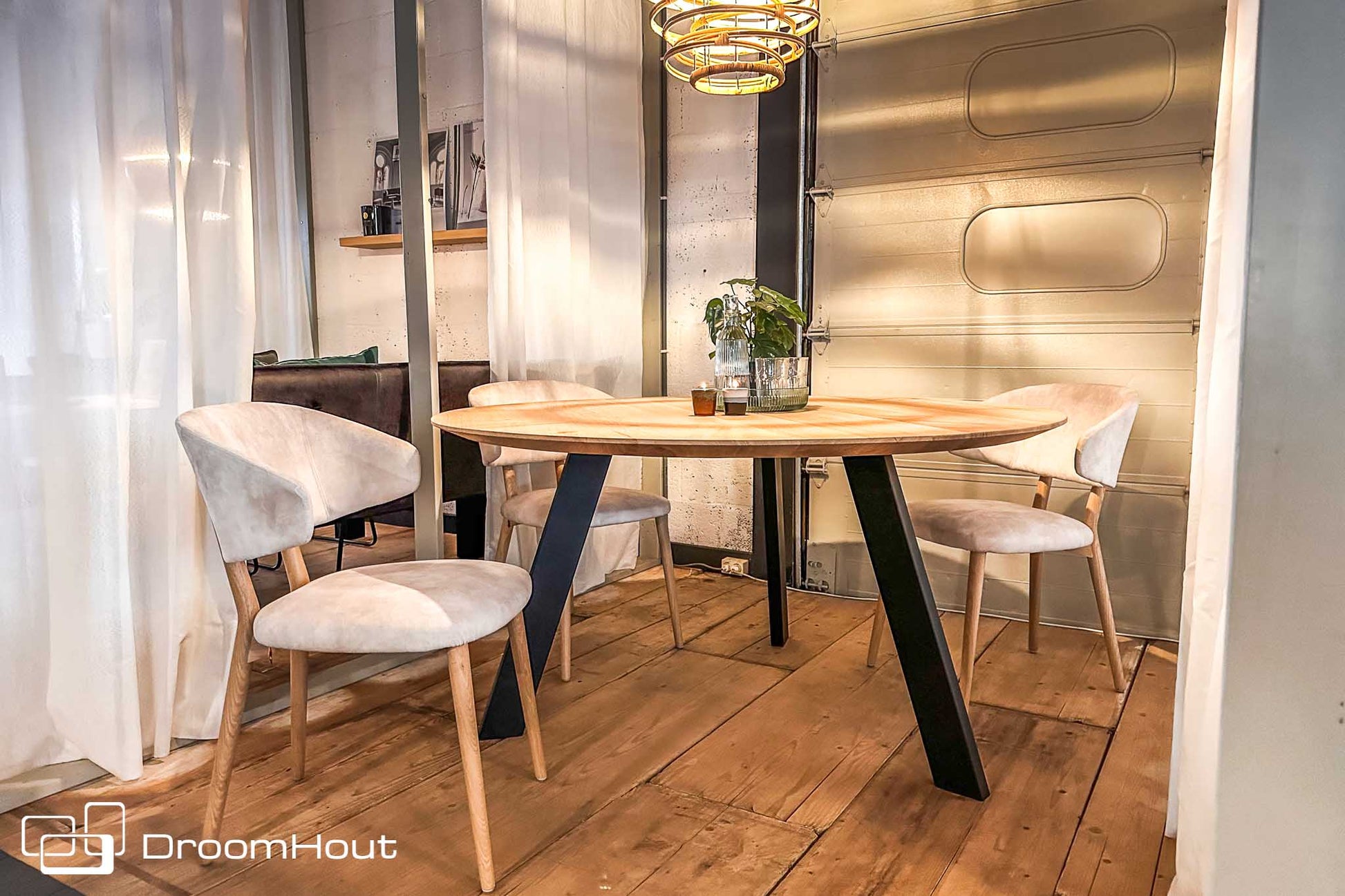 Massieve Ronde Eettafel Fabio DroomHout Voor Kleine Ruimtes Eettafel DroomHout