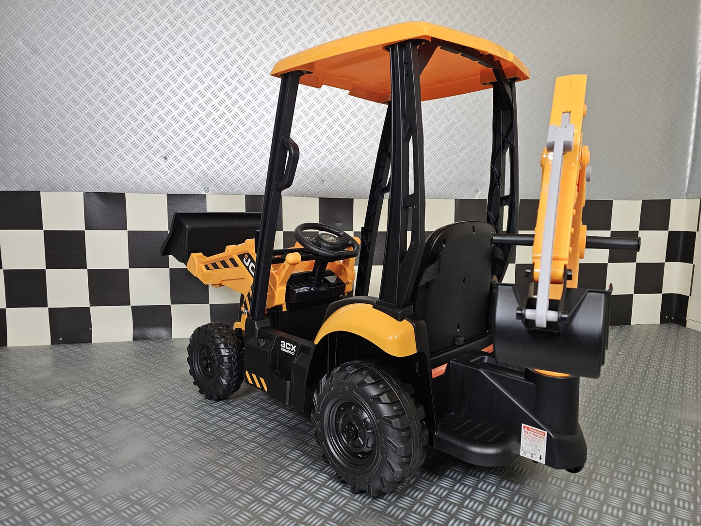 JCB Sitemaster electric children's tractor with roof 12 volt